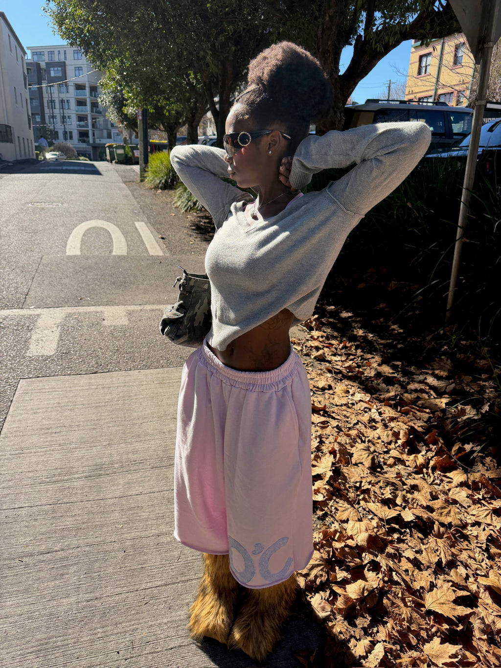 001 SHORT (Regular)
